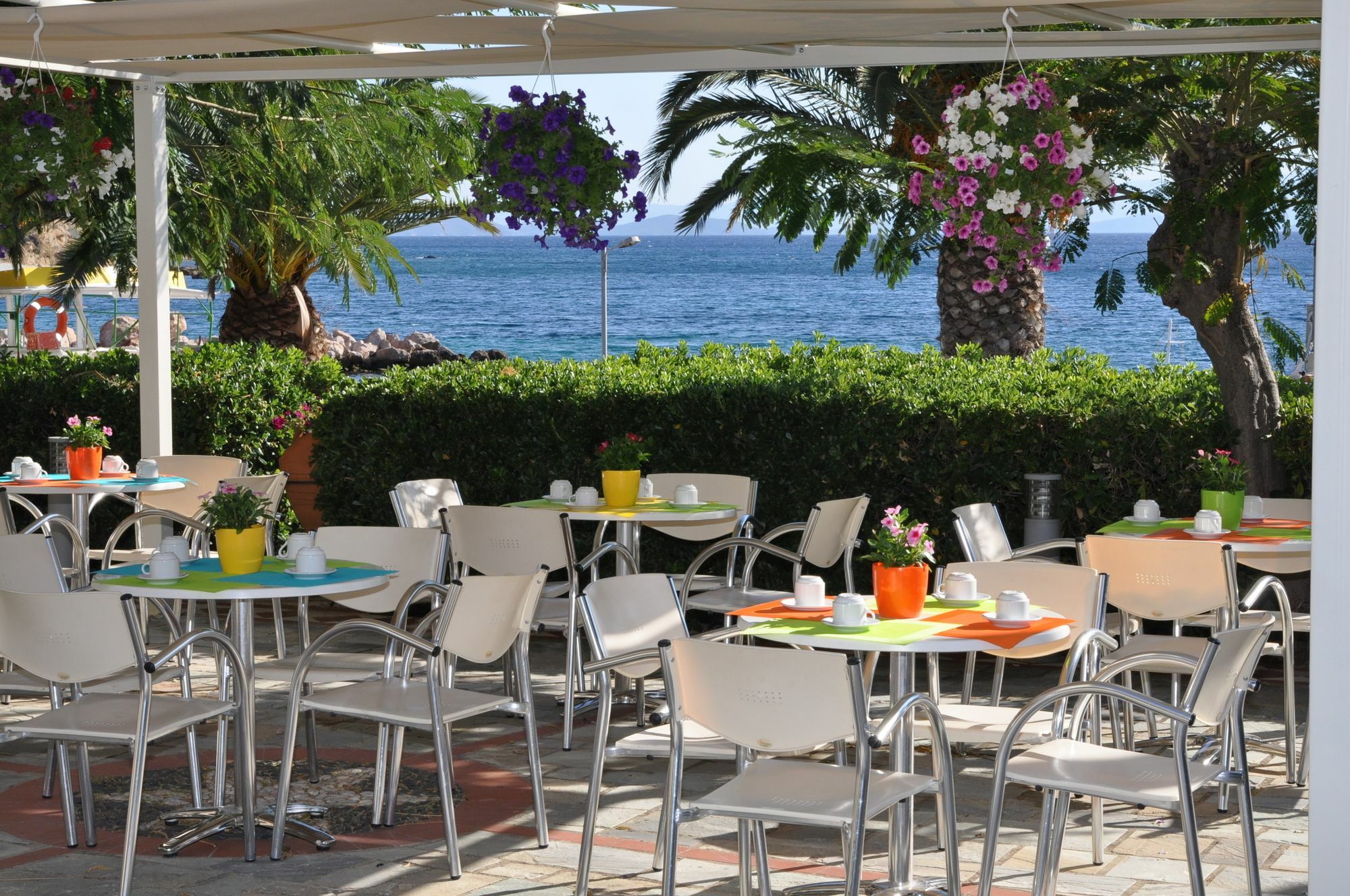 Kyveli Hotel Apartments ヴロンダトス エクステリア 写真